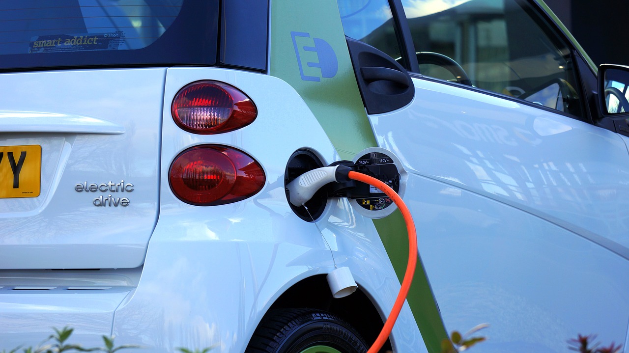 Dreaming of an All-Electric Vehicle India: The Delhi Electric Vehicles Policy, 2020