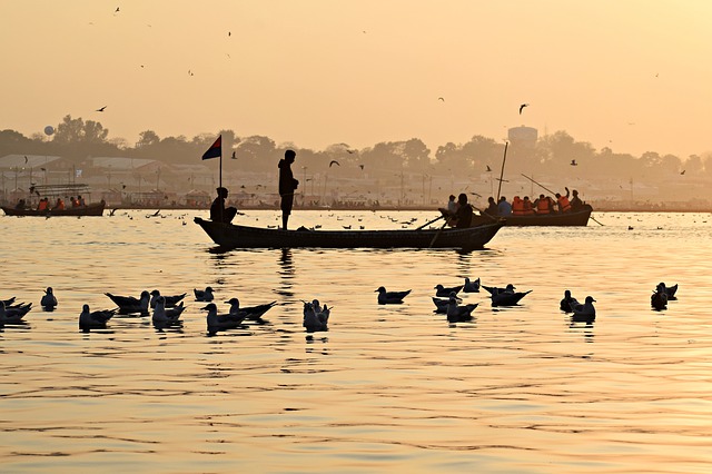 &#8216;River of Life, River of Death:&#8217; The Curious Case of the Ganges Cadavers and its Implications in International Law