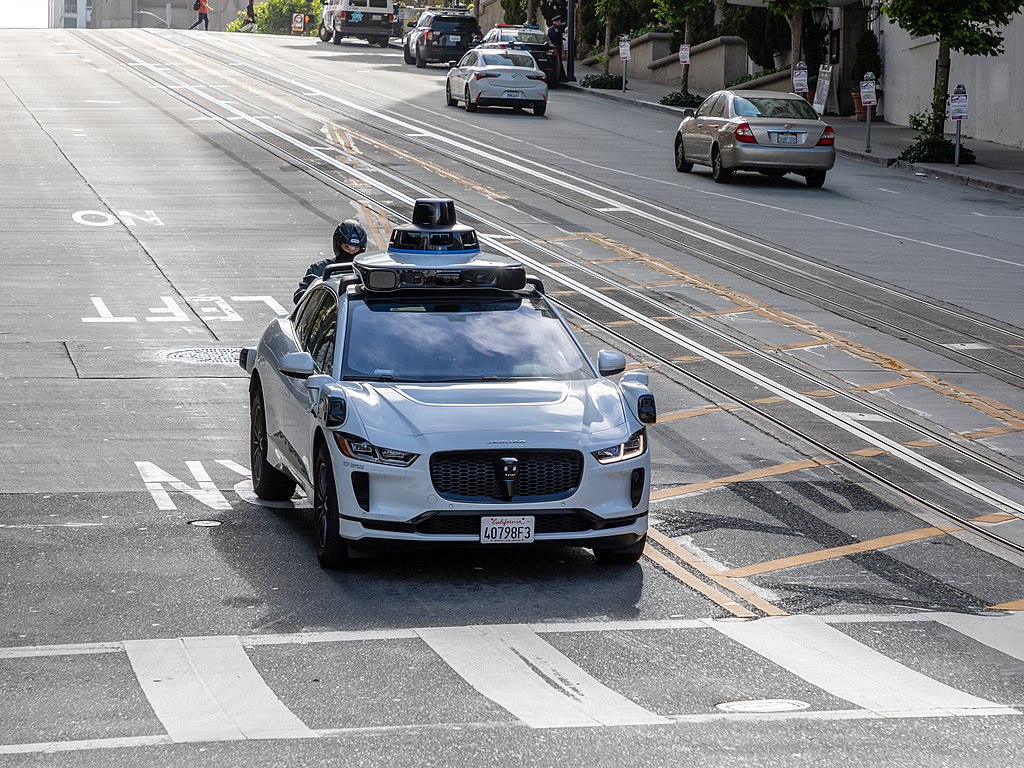 Federal Action Is Needed to Maintain Trust in Automated Vehicle Technology