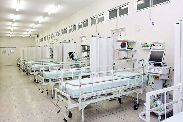 Uk Supreme Court Rules Patients Can Be Taken Off Feeding Tubes