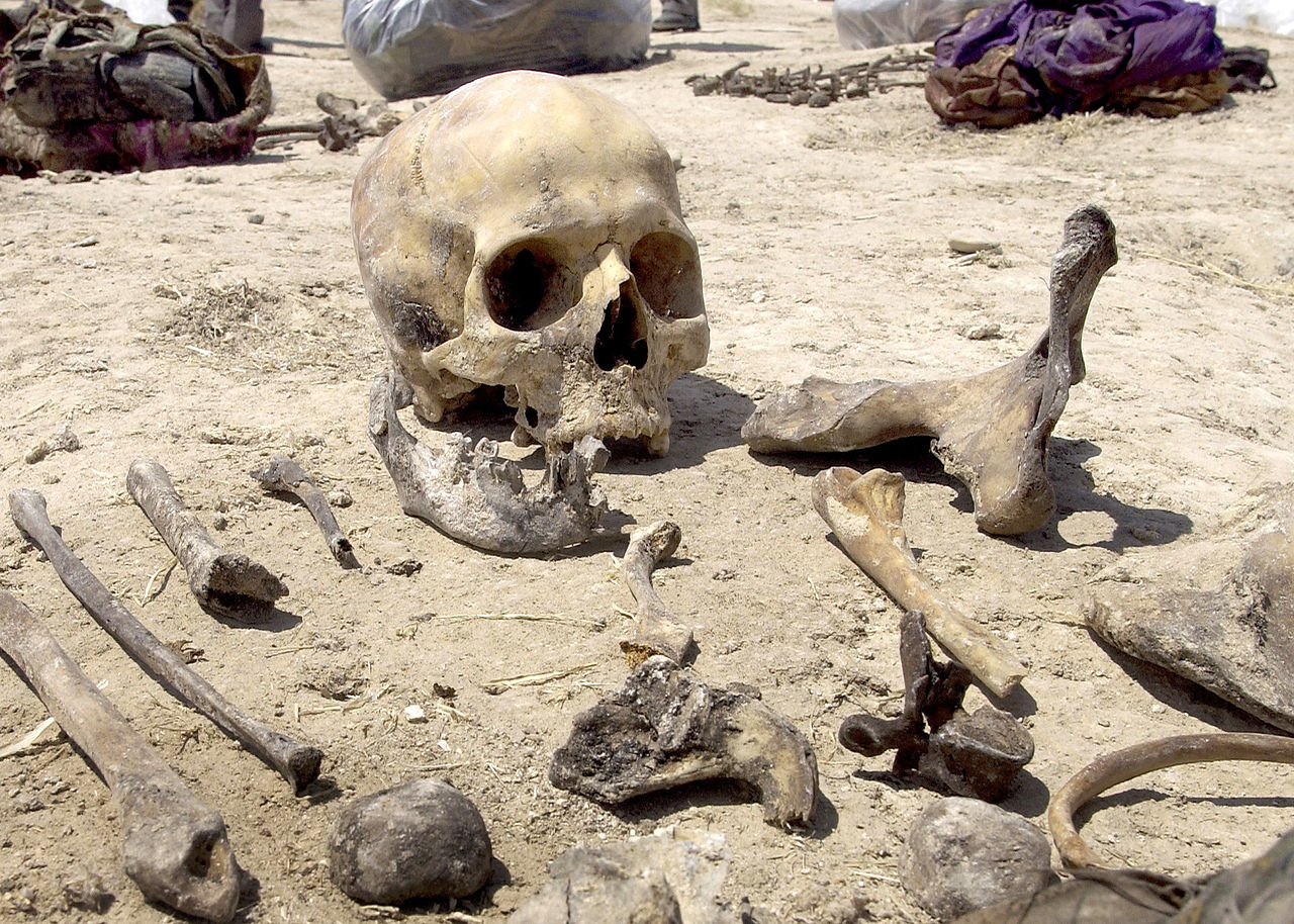 UN reports mass graves found in territory formerly controlled by Islamic State