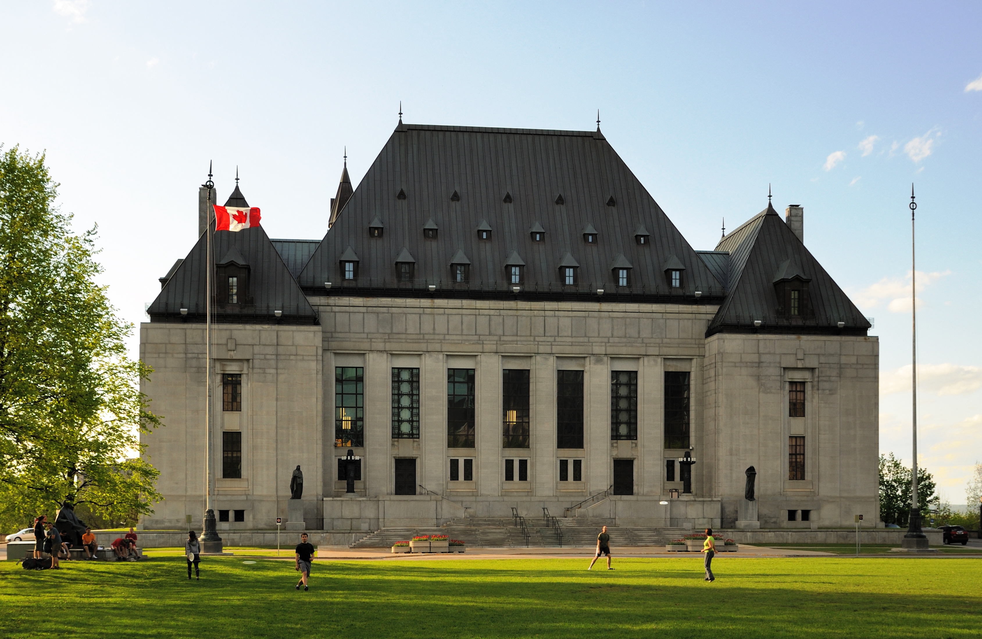 Canada Supreme Court orders British Columbia to pay French-language school board $7.1 million