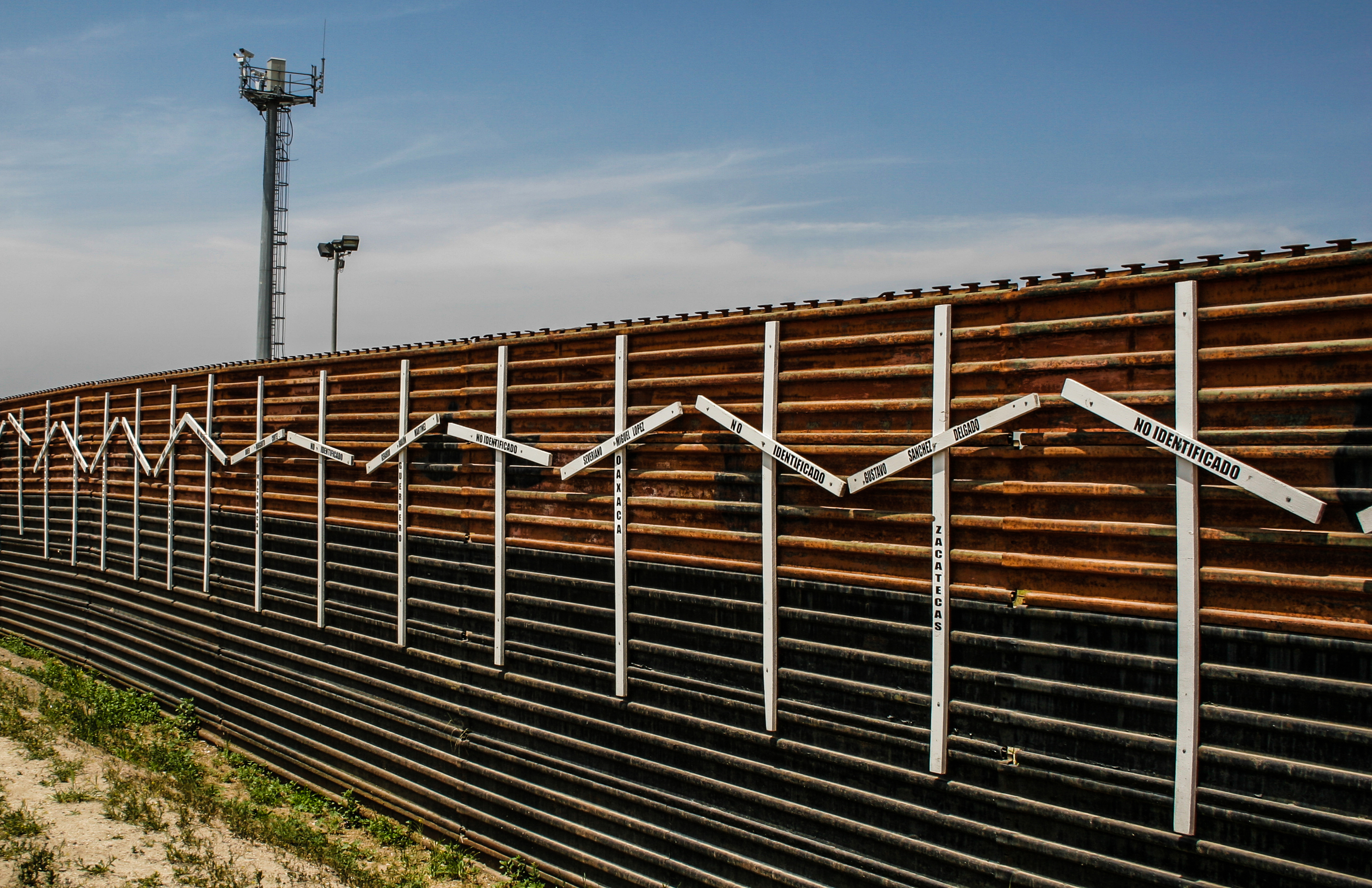 Advocacy groups file FOIA request for data on migrant deaths at US-Mexico border