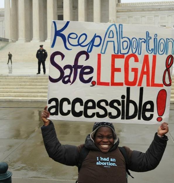 US Supreme Court overturns landmark Roe v. Wade abortion rights decision