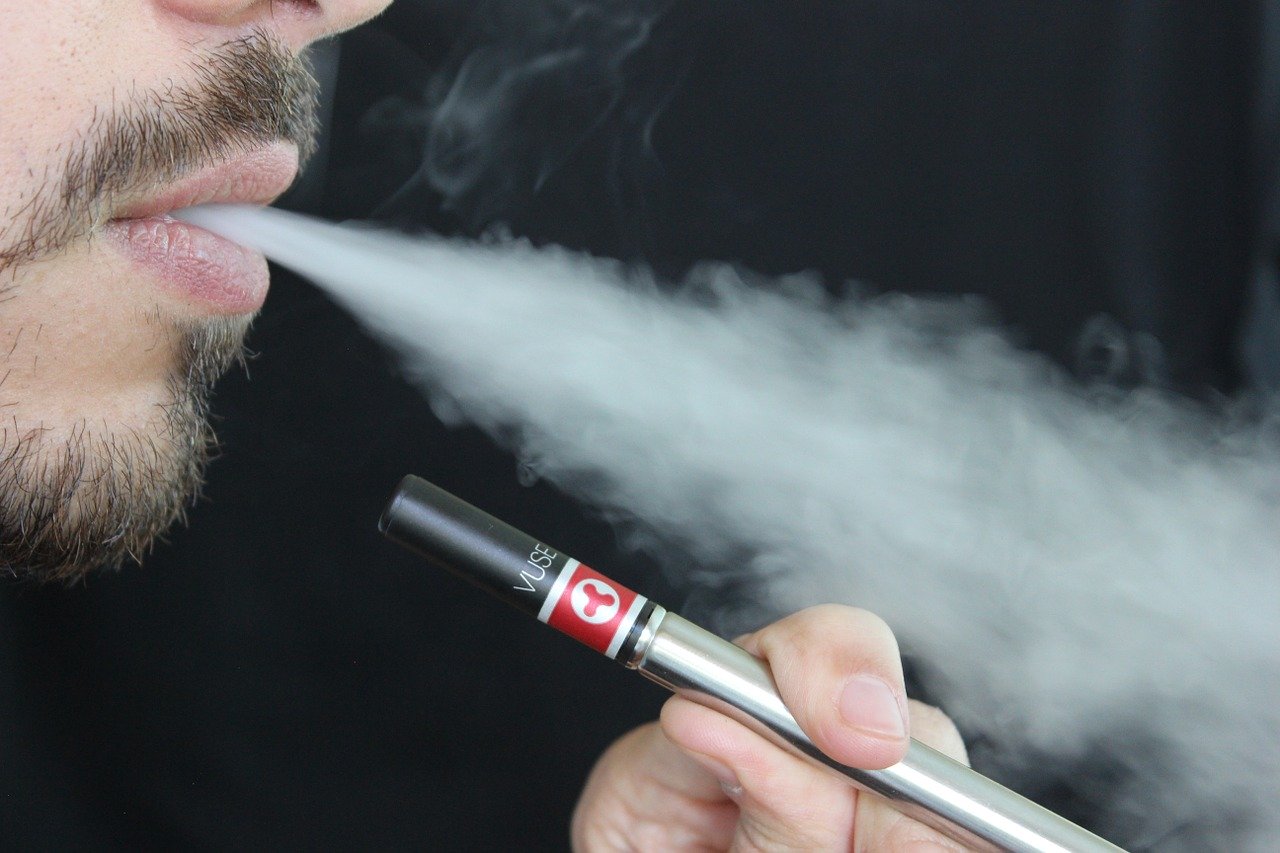 New Jersey governor signs ban on flavored vaping products