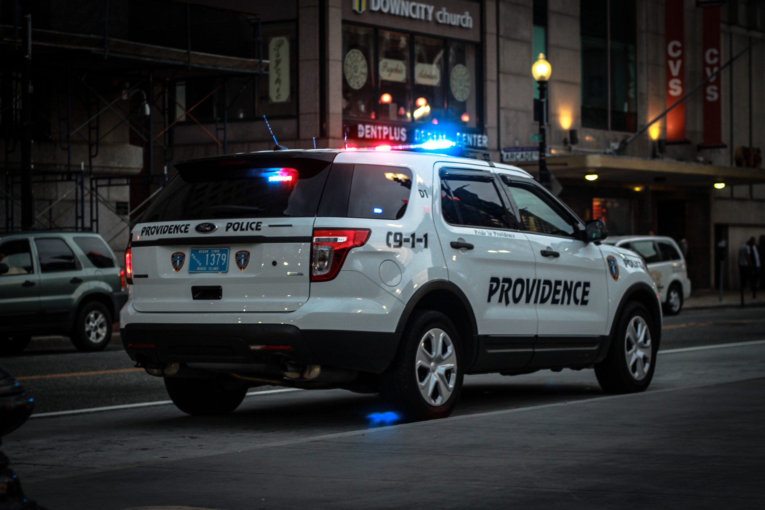 Rhode Island Governor orders self-quarantine of persons from New York