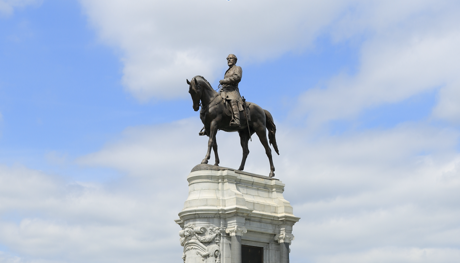 Virginia judge blocks removal of Confederate statue in Richmond