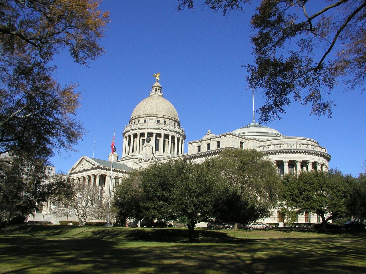 Mississippi votes to remove electoral vote requirement for statewide offices