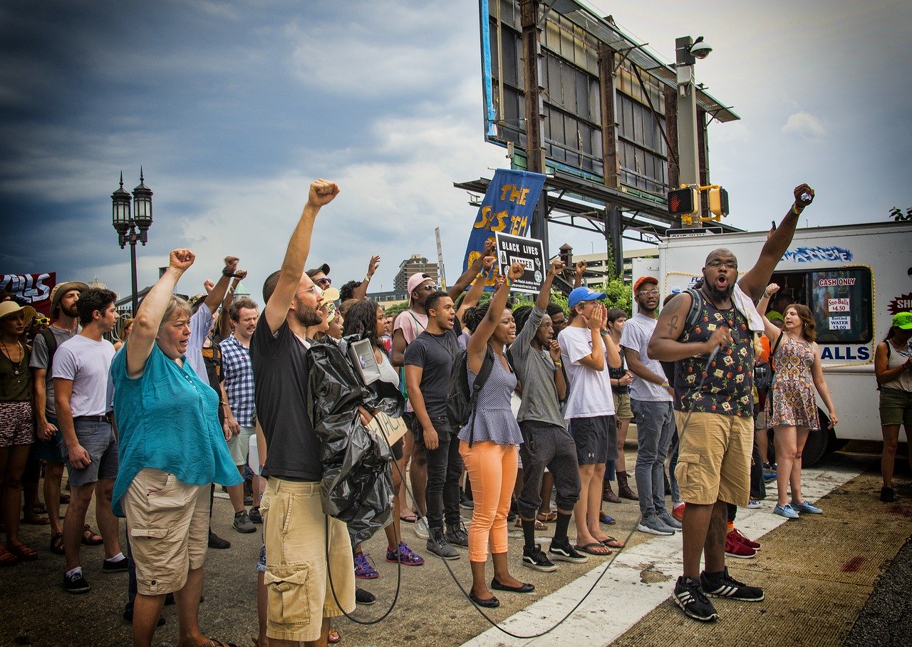 Philadelphia under curfew as protests continue following police killing of Walter Wallace