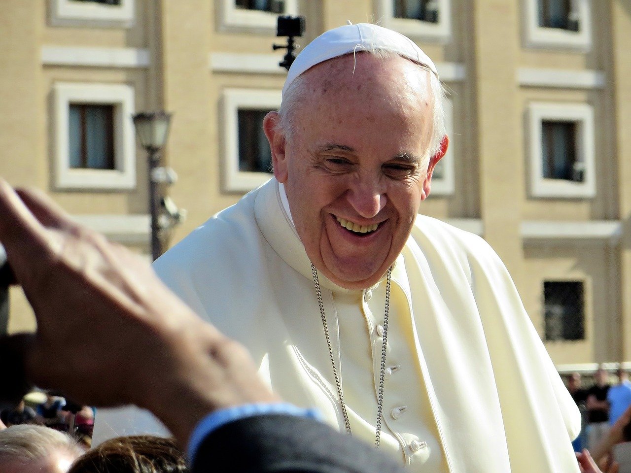 Pope Francis: existence of hunger a &#8216;crime&#8217; violating basic human rights