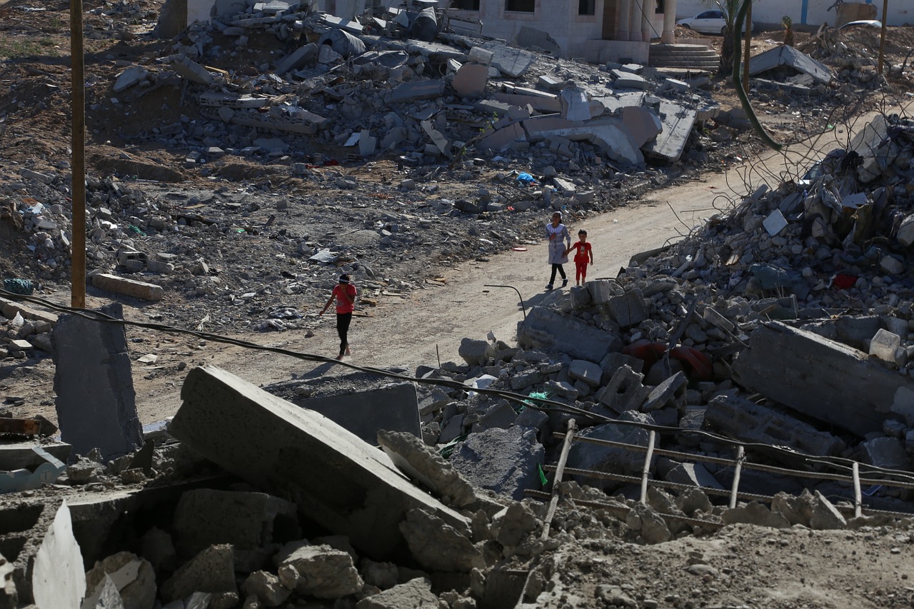 HRW calls for ICC inquiry into war crimes in Gaza, urges US to condition assistance to Israel