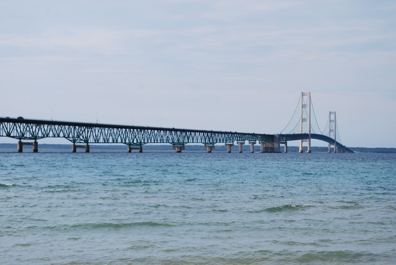 Canada invokes 1977 treaty to force continued use of Great Lakes pipeline