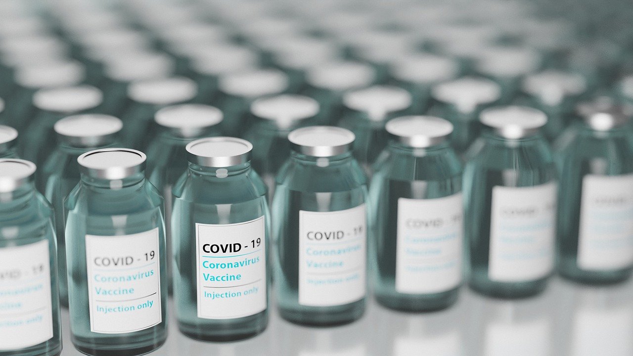 Los Angeles passes COVID-19 vaccine city ordinance