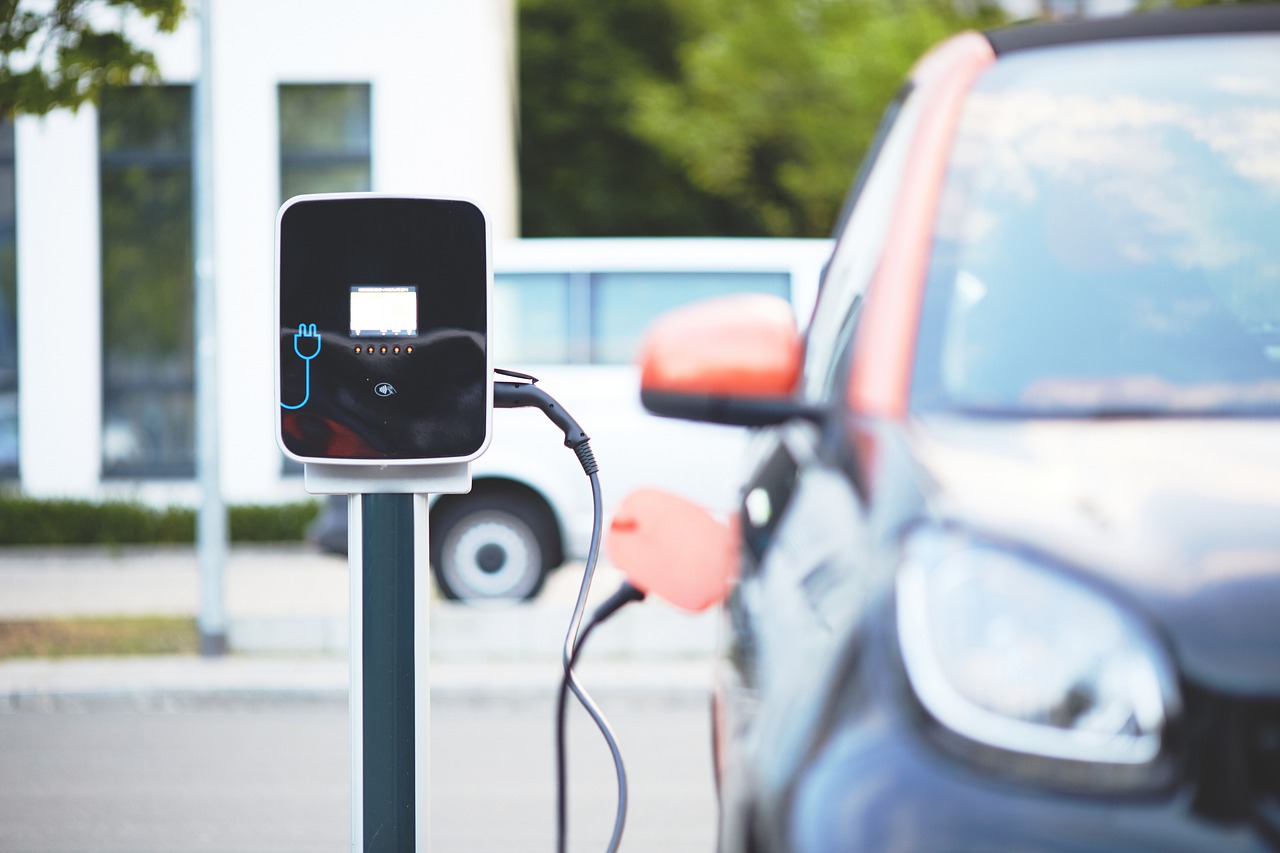 Biden administration announces final rules on national electric vehicle charging network