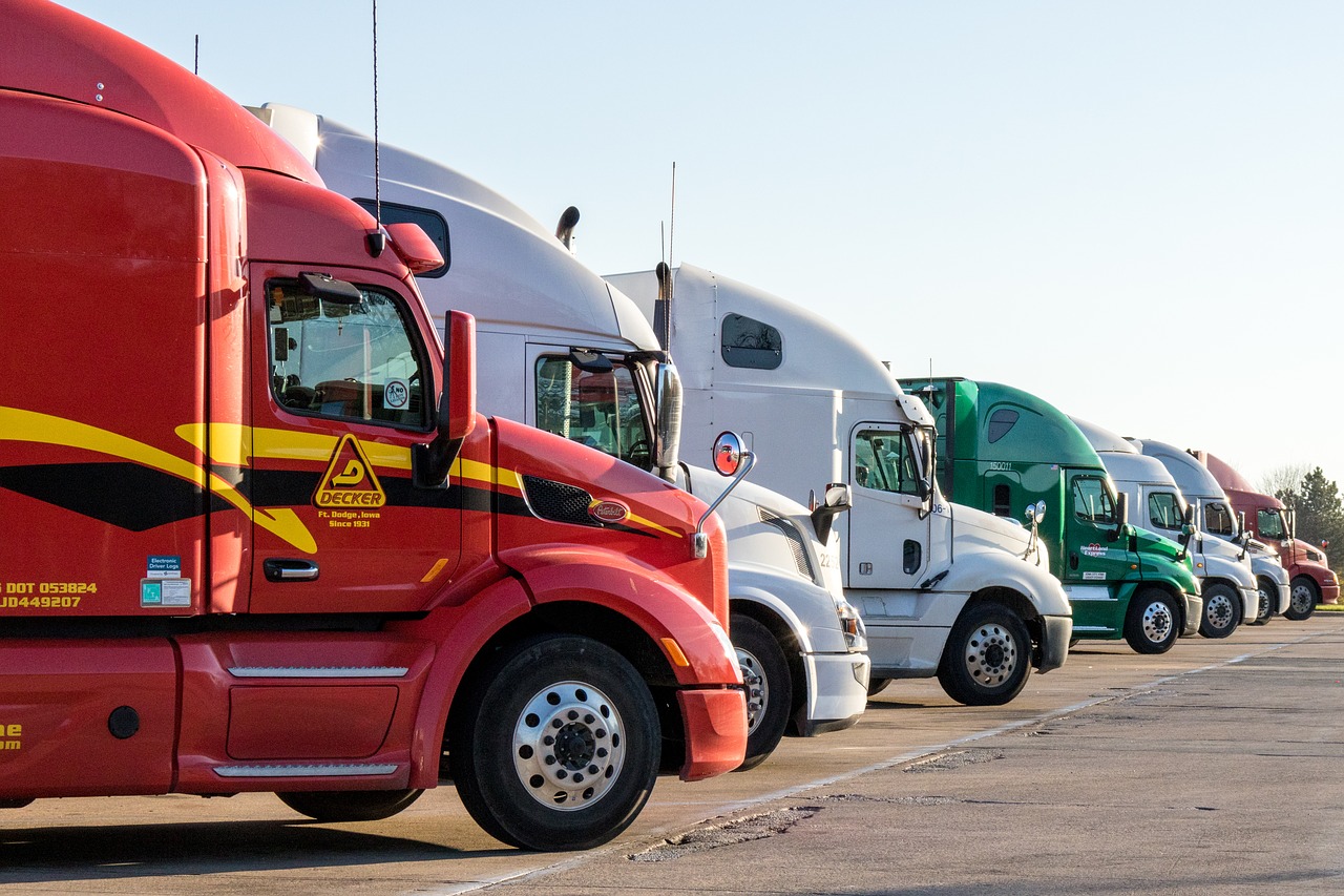 Slovakia truckers announce plans to block Ukraine border in protest of EU rules for Ukrainian competitors