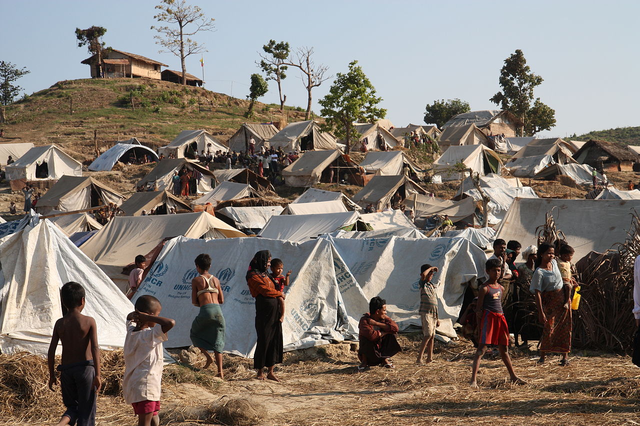 UNHCR increases emergency response in Myanmar as number of displaced persons doubles