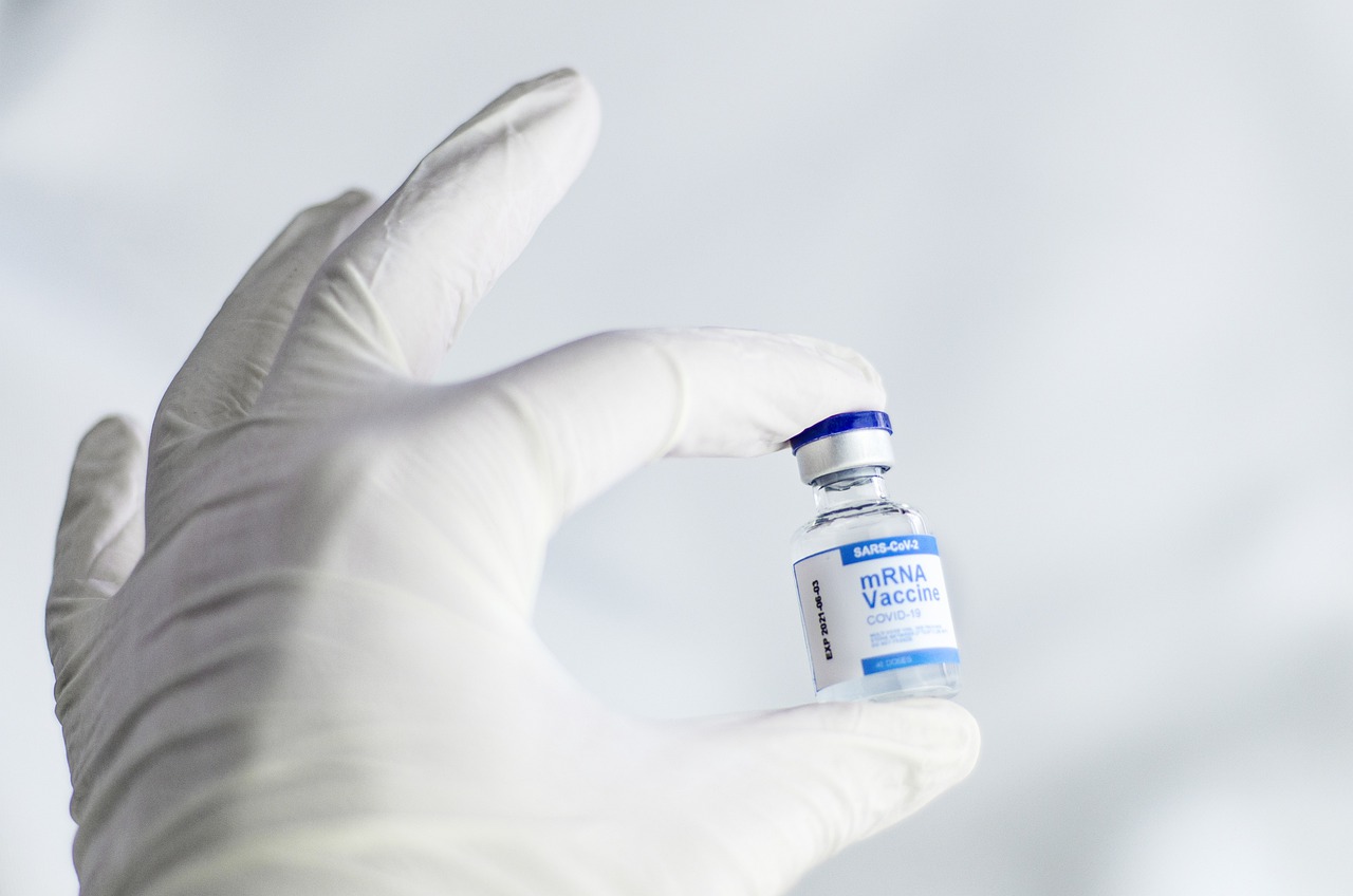 Moderna sues Pfizer for COVID-19 vaccine patent infringement