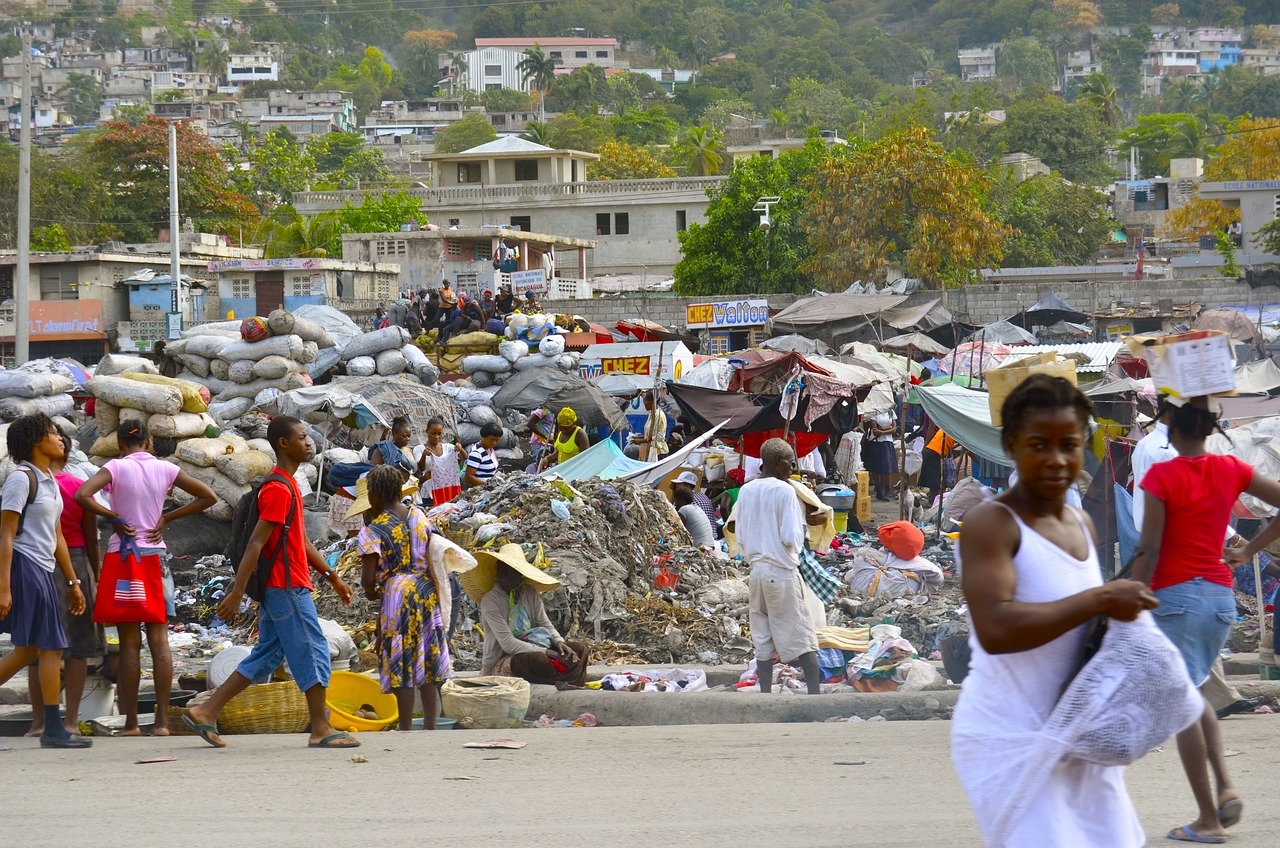 Haiti rights groups: at least seven dead after gang clashes with church group protesters