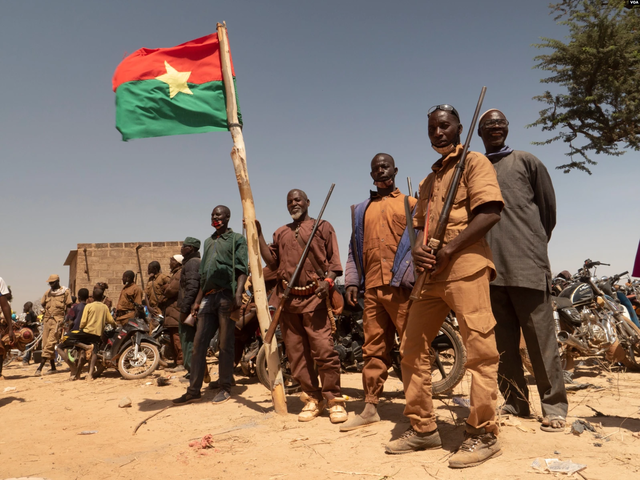 Burkina Faso junta extends rule by five years