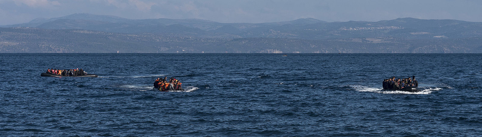 Amnesty International: Greece authorities must drop charges against migrant rescuers