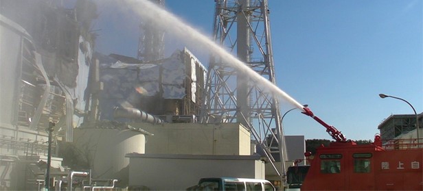 Japanese fishermen sue over Fukushima water discharge