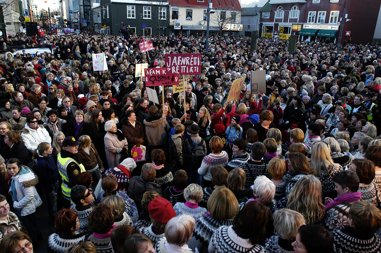 Iceland Prime Minister joins nationwide women&#8217;s strike