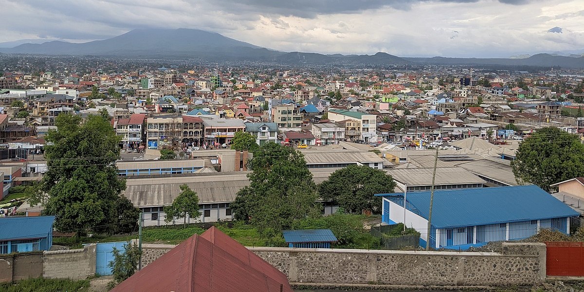 Fighting between rebels and army cuts power to DRC city