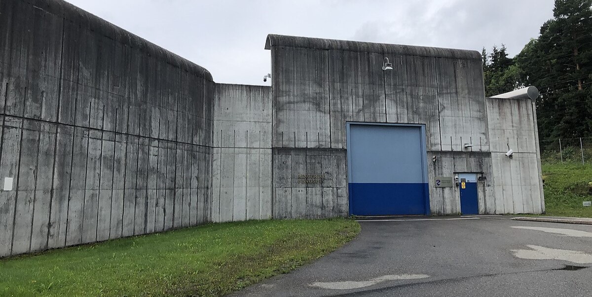 Norway mass murderer sues state over prison conditions
