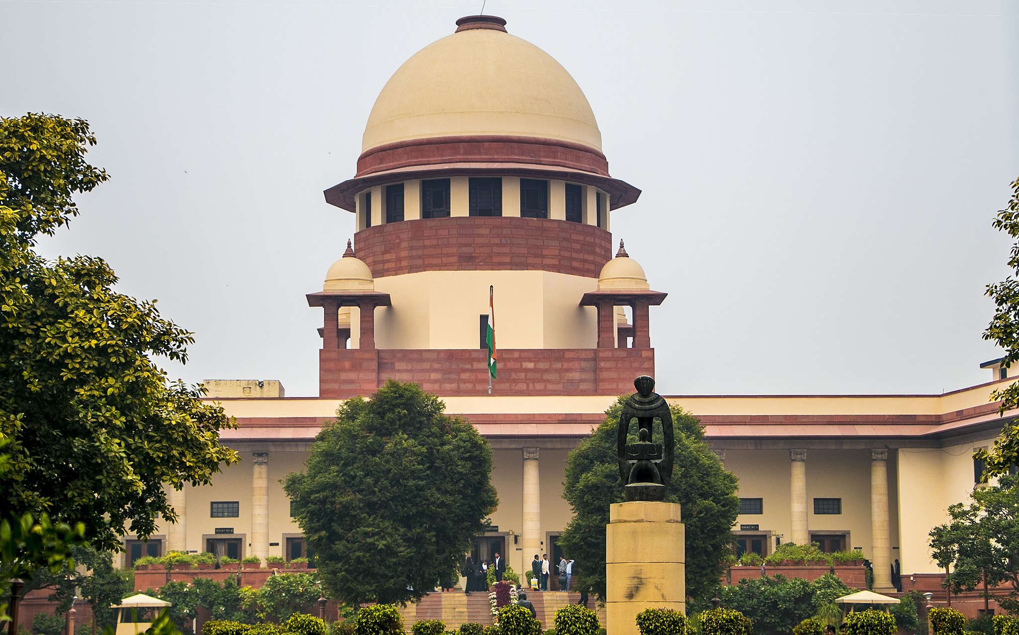 India Supreme Court reserves 1/3 of seats in Bar Association committee for women