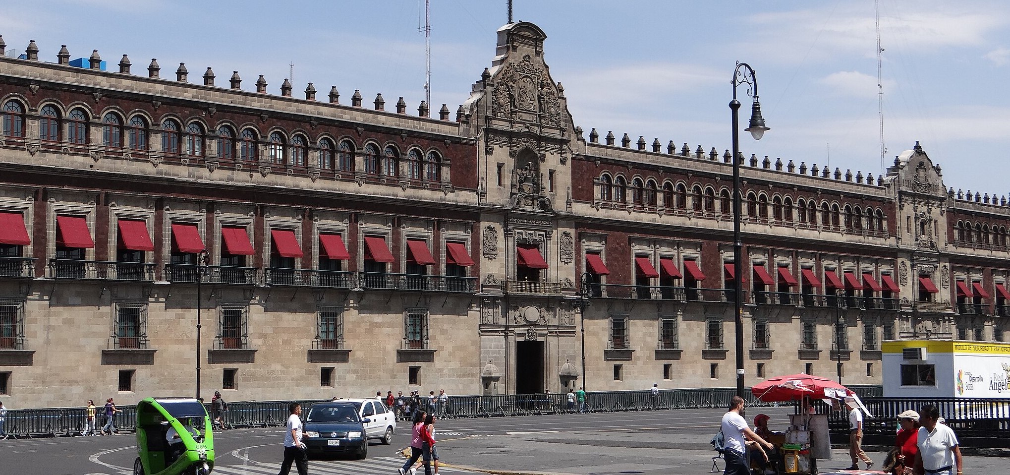 Mexico protesters break down National Palace gate over 2014 disappearance of 43 students