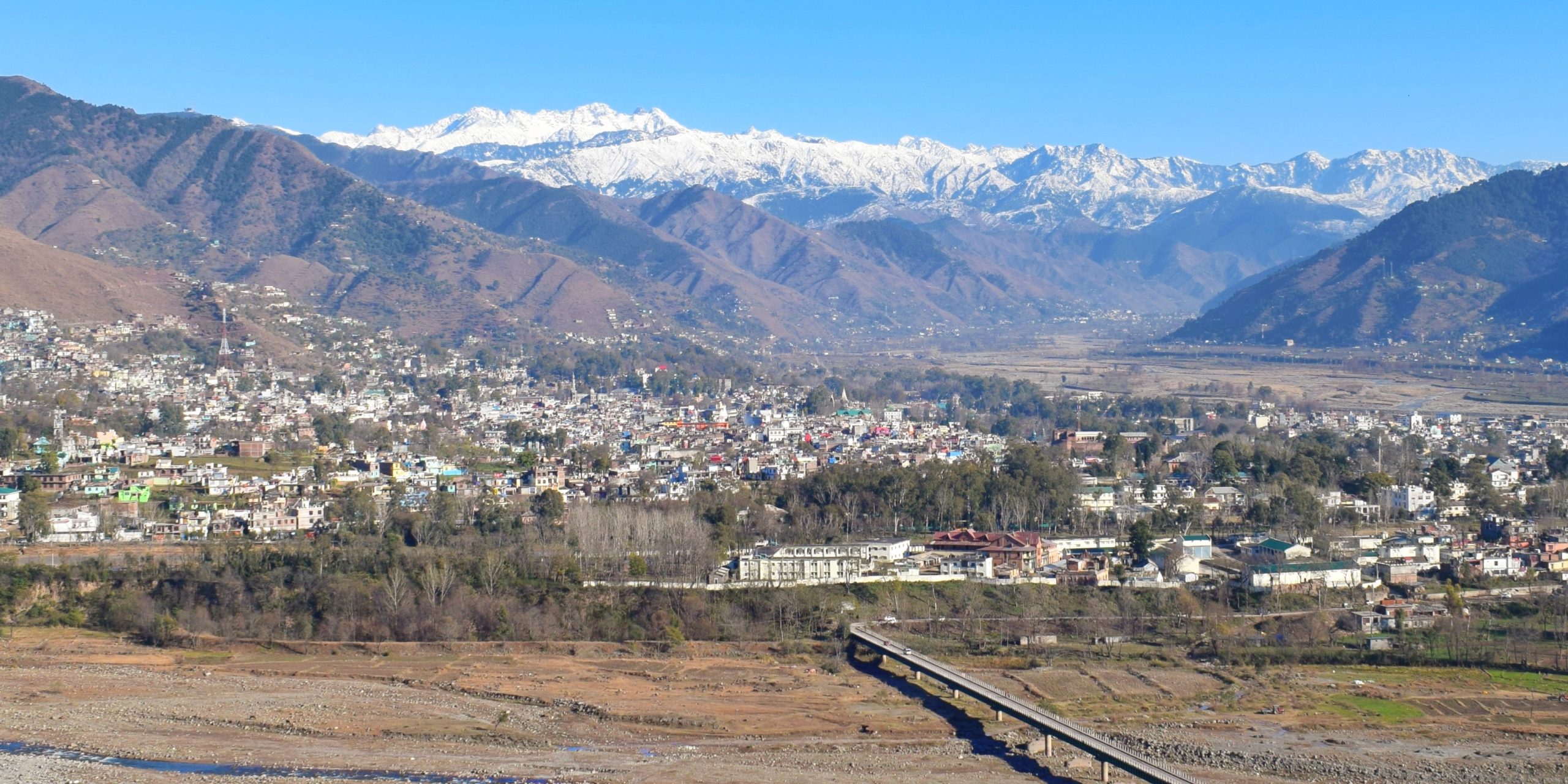 3 youths injured in attack as groups clash at political roadshow in India’s Jammu and Kashmir
