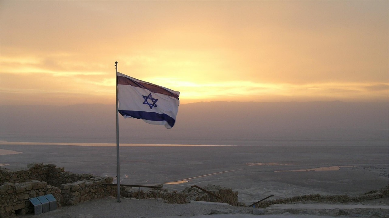 Israel dispatch: in the shadow of another war, Israelis mark a somber Independence Day