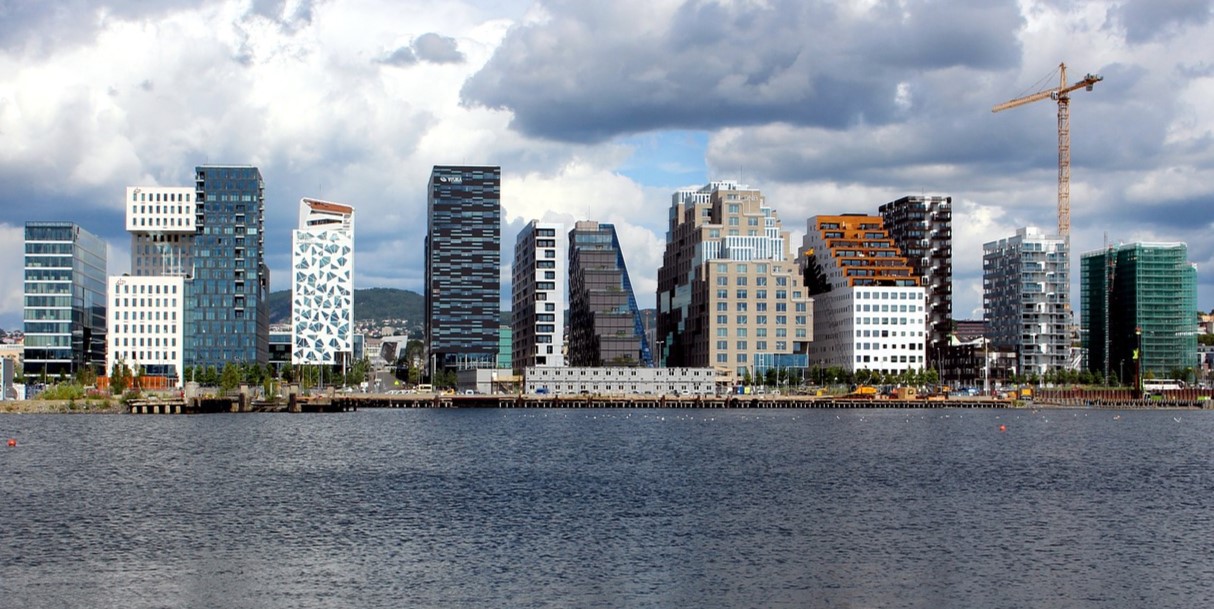 Norway to stop short of suspending international adoptions amid investigation