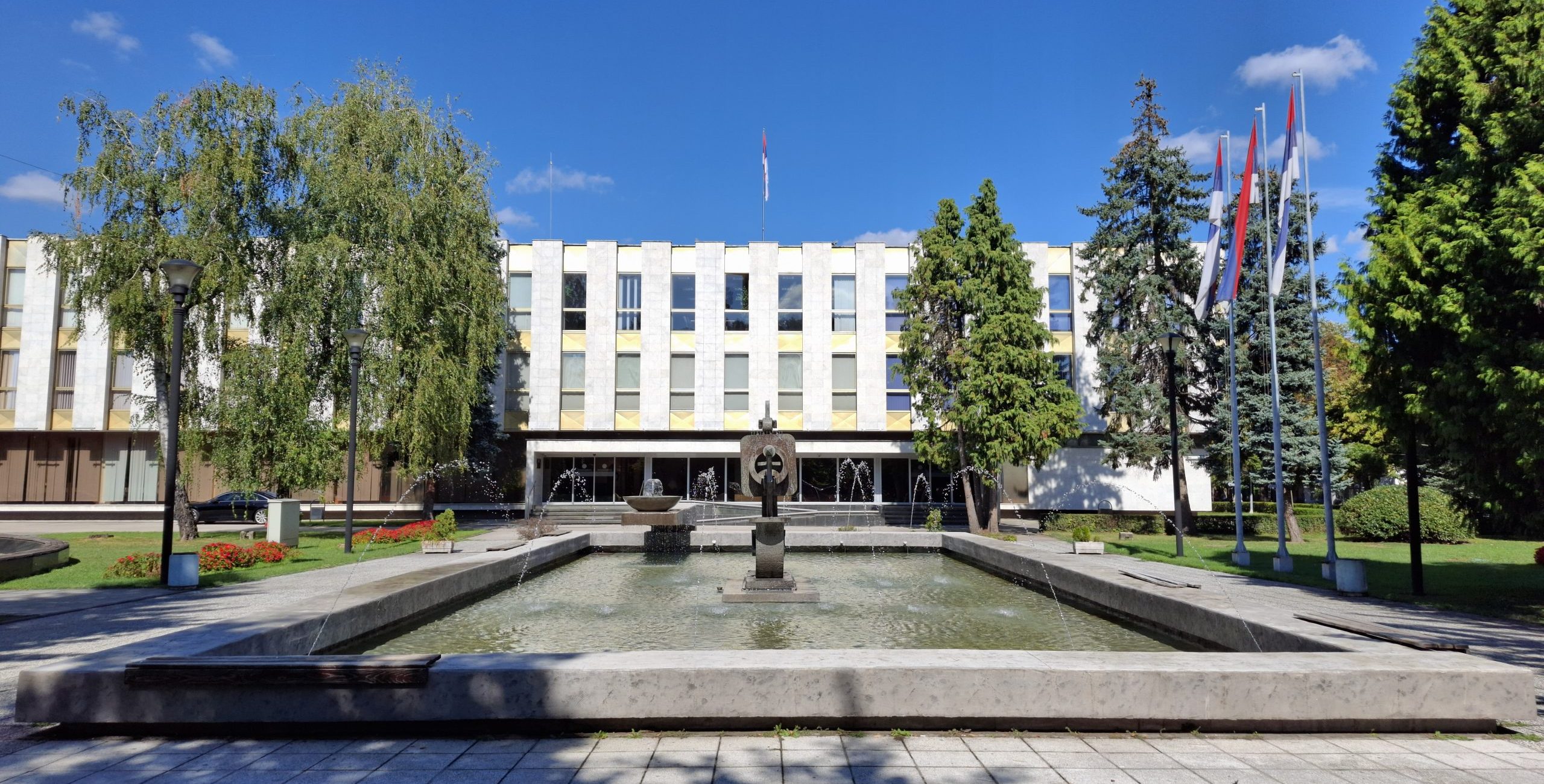 Republika Srpska’s legislature calls referendum to keep Dodik in power