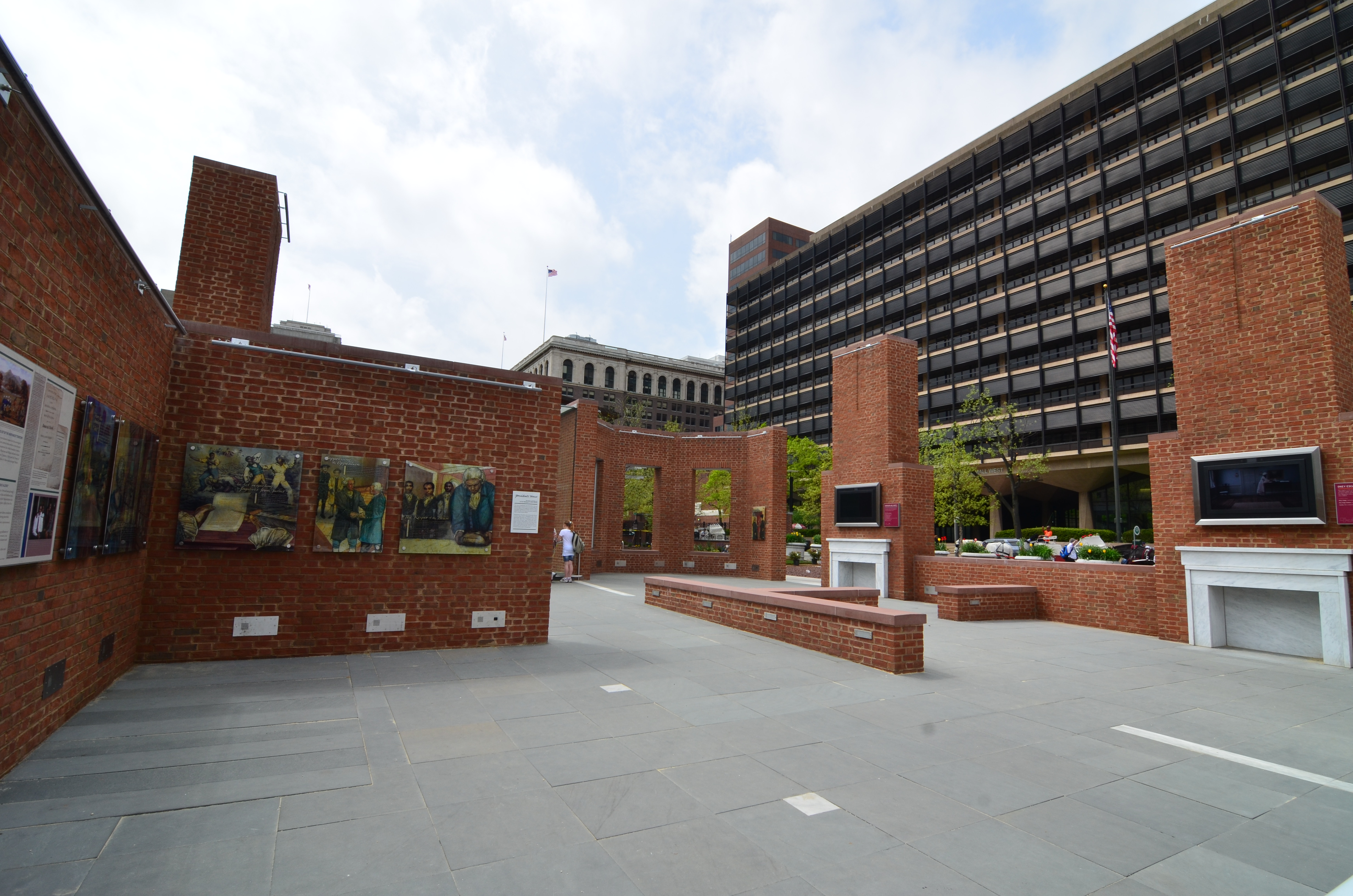 Federal appeal judge orders halt to repair of slavery exhibit in Philadelphia