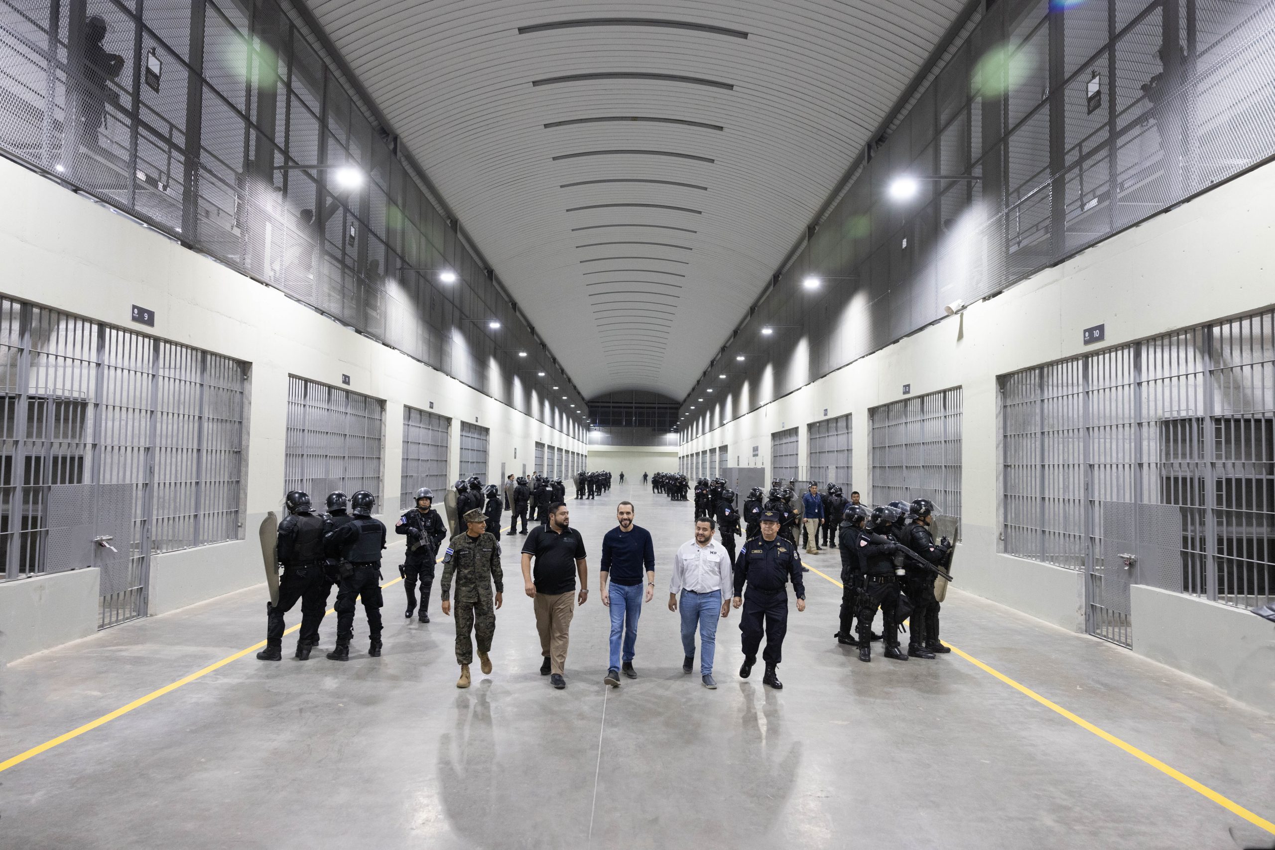 HRW condemns enforced disappearances in El Salvador