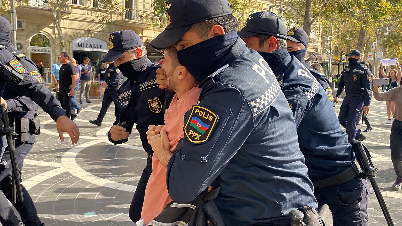 HRW condemns Georgia expulsion of Azerbaijan journalist amid persecution risk