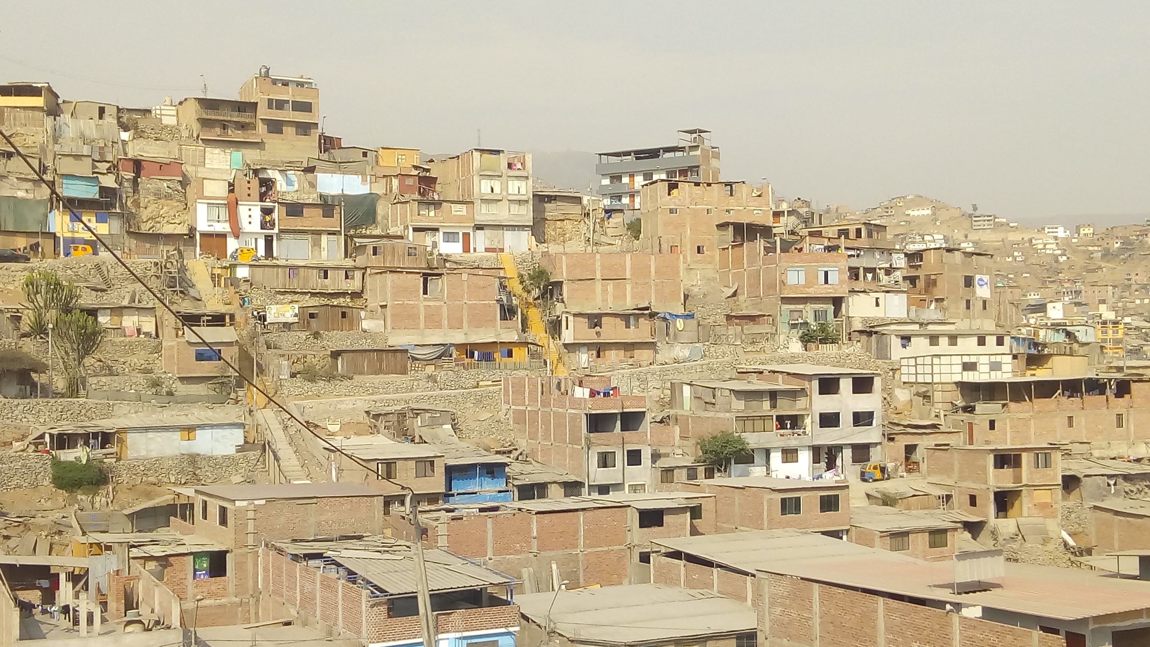 Perú dispatch: police arrest in triple homicide sparks debate over due process and rule of law