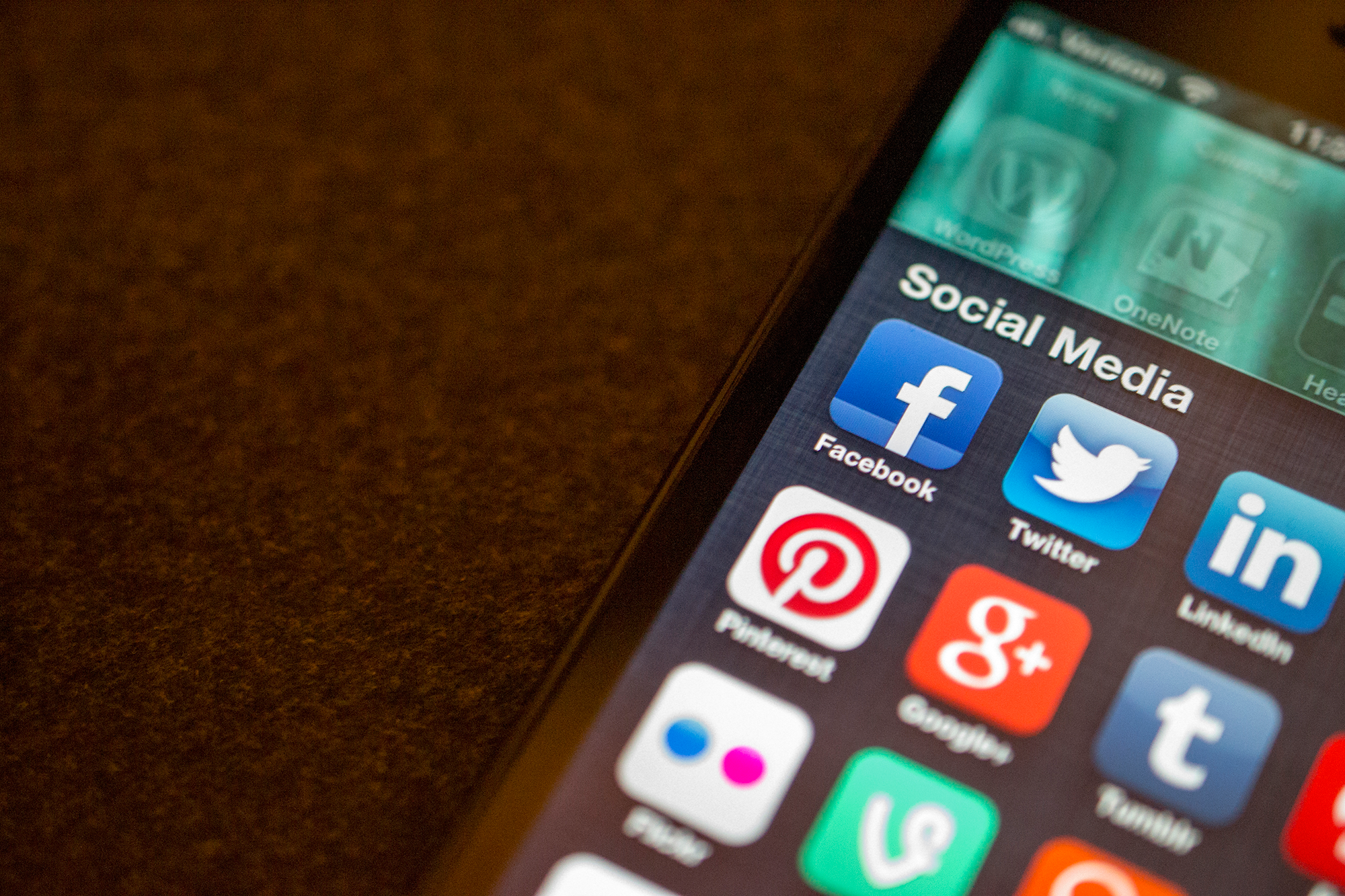 New Zealand PM introduces under-16 social media and AI companion ban