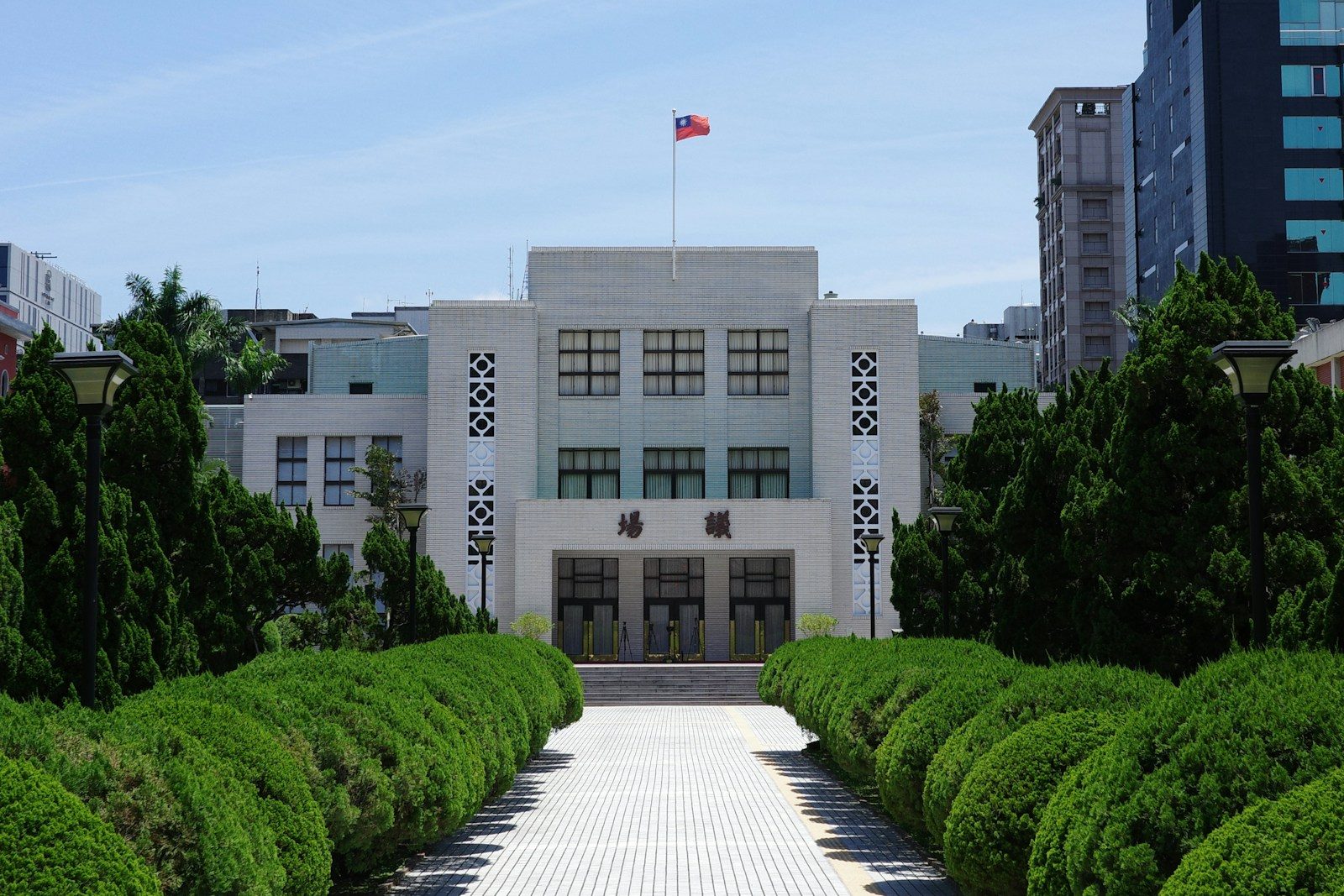 Taiwan Wants to Punish Speech That Welcomes an Invasion. The Cost May Be Its Own Credibility.