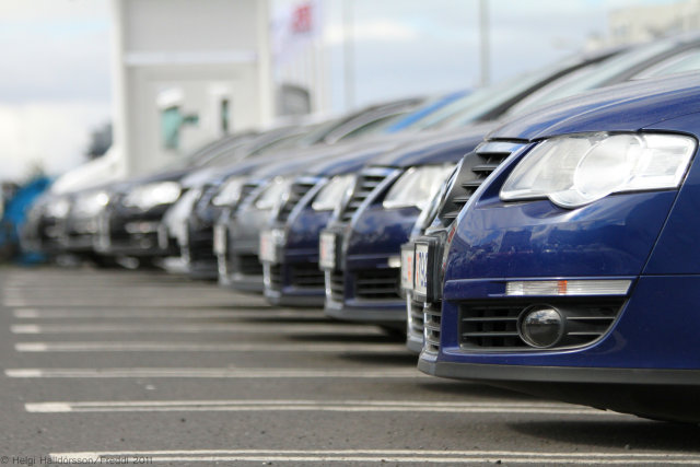 Trump nullifies Obama-era rule against racial discrimination in auto loans