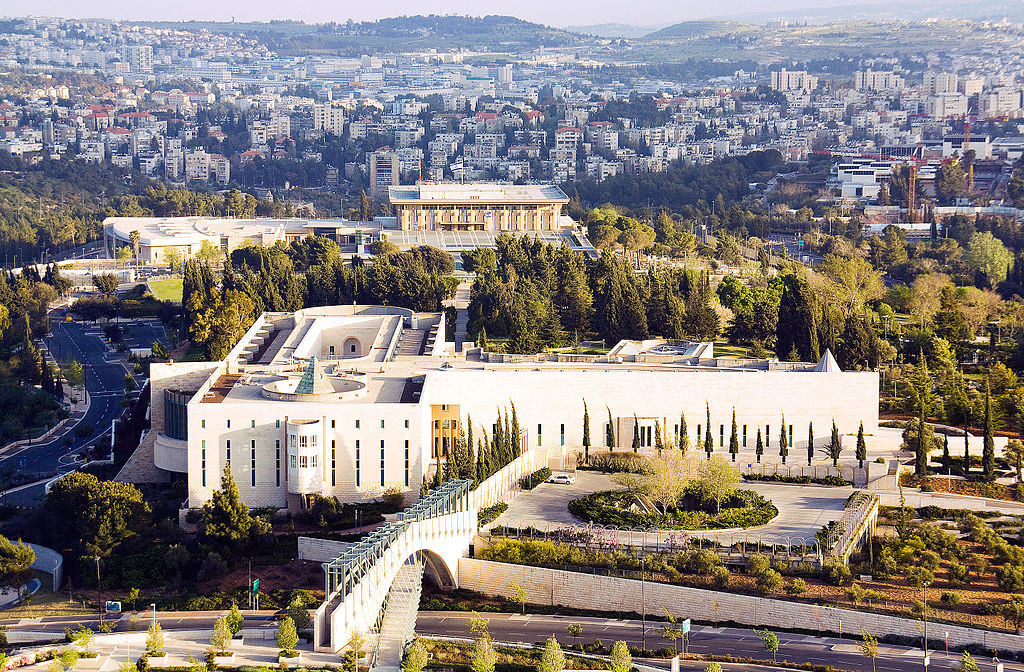 Israel Supreme Court delays amendment protecting PM from compulsory recusal