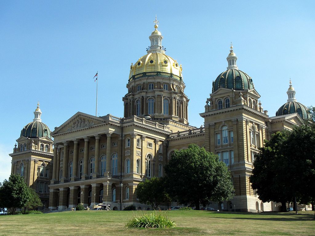 ACLU of Iowa and Planned Parenthood sue over Iowa bill limiting access to sex education grants