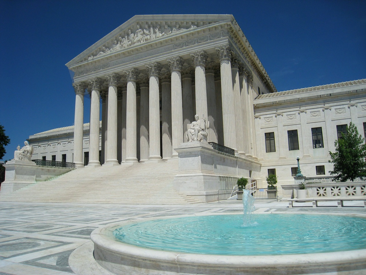 US Supreme Court rules reckless offenses do not qualify as 'violent felony'