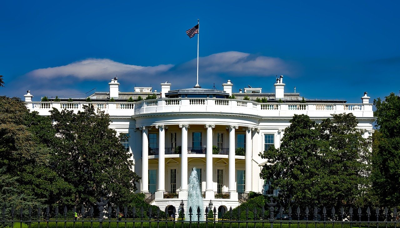 Trump issues executive order to make federal buildings 'beautiful'