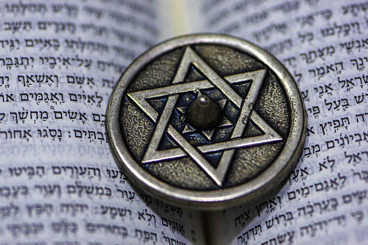 Australia Federal Police investigate involvement of overseas actors amid escalating antisemitism
