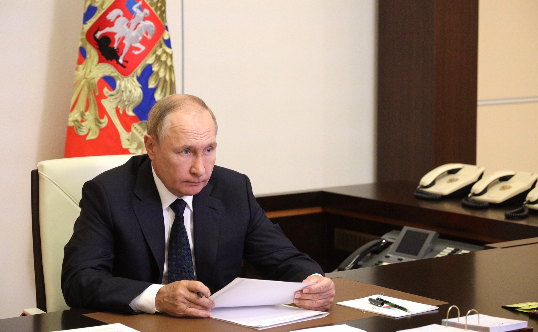 Russia enacts law permitting confiscation of property for 'disseminating fake news'