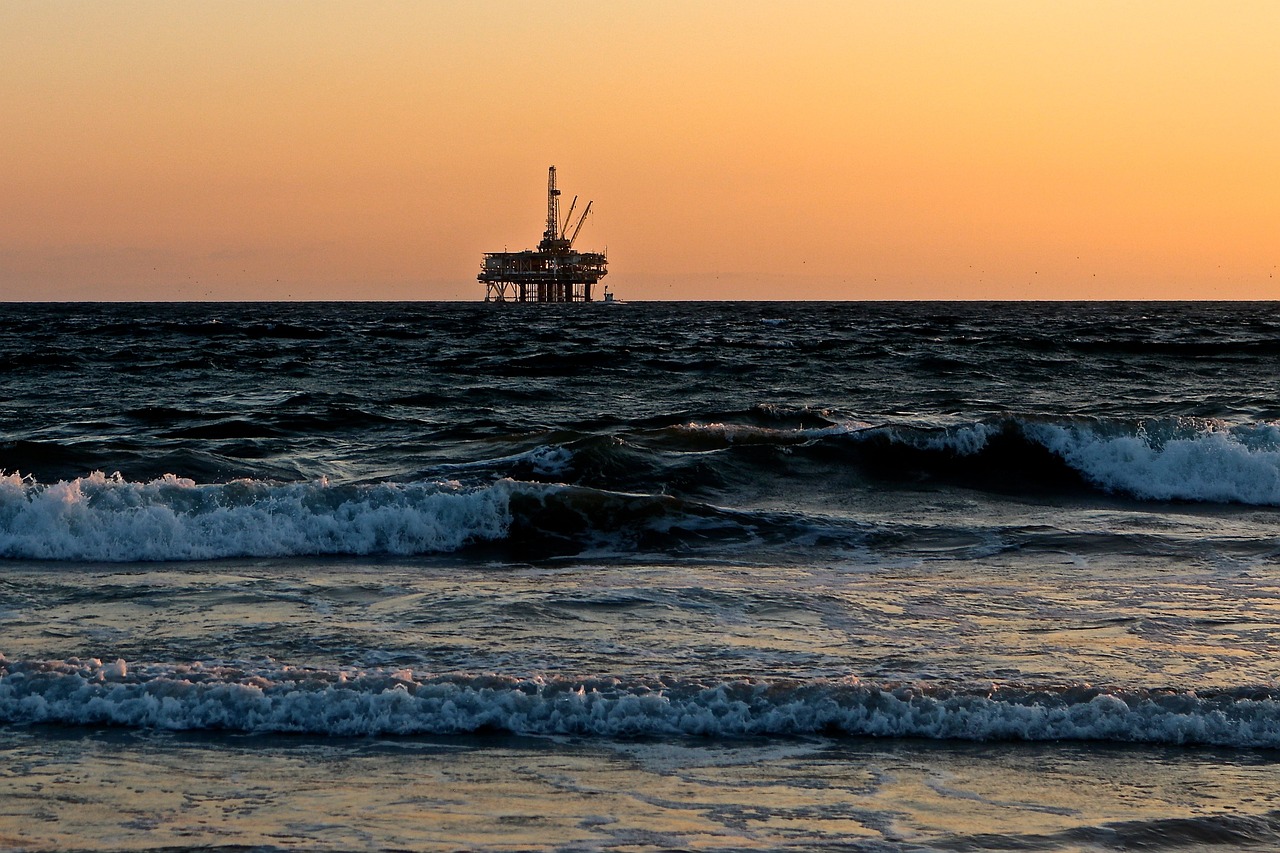Republican-led states and oil industry groups file lawsuit challenging US President Biden's offshore drilling ban