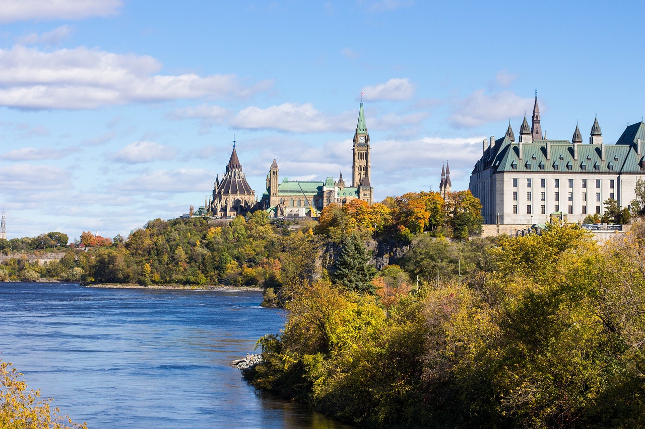 Canada parliamentary committee summons federal ministers over Fort Chipewyan dock contamination scandal