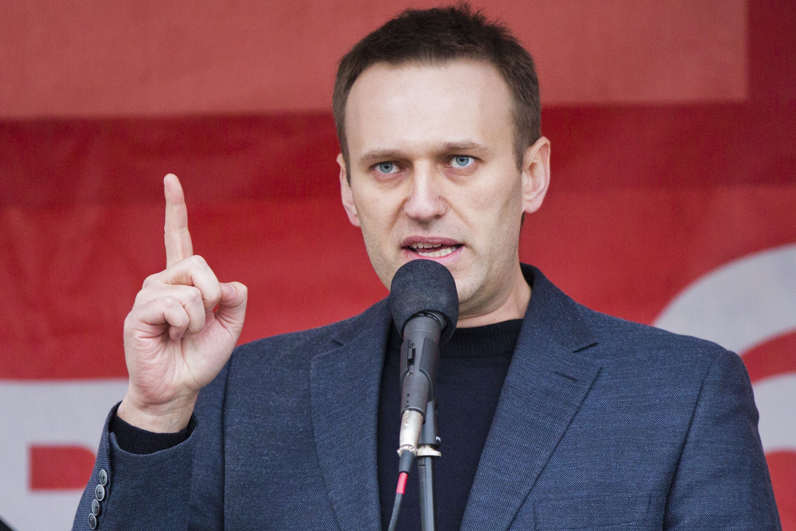 Russia investigative committee refuses to surrender Navalny's body to family unless private funeral held